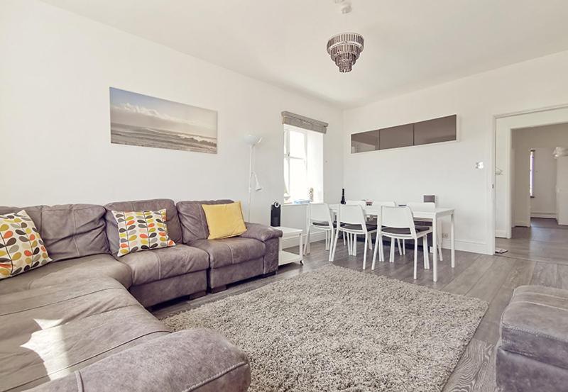 Plas Darien-3 Bed Apt- Sea Views - Sleeps 5 特雷杜尔 外观 照片